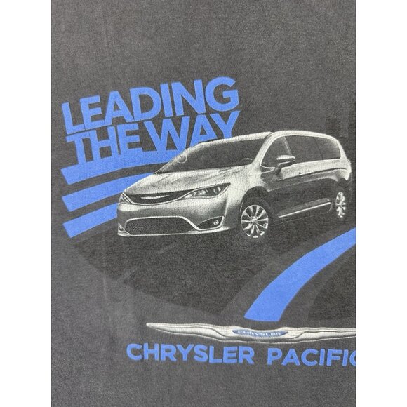Vintage Y2K Chrysler Pacifica Leading The Way Car Promo Shirt Rare Art Graphic - Picture 4 of 9